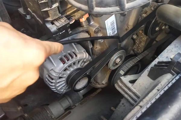 吊罗山乡转速传感器的工作原理是什么？