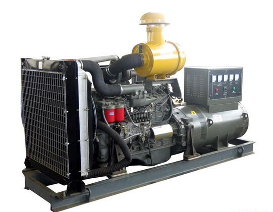 吊罗山乡汽油发电机组冬季保养时，燃油系统需要注意什么？